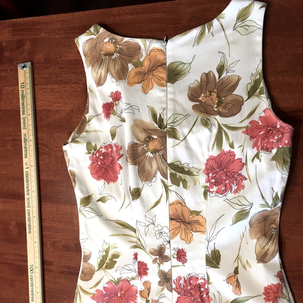 Floral pattern dress